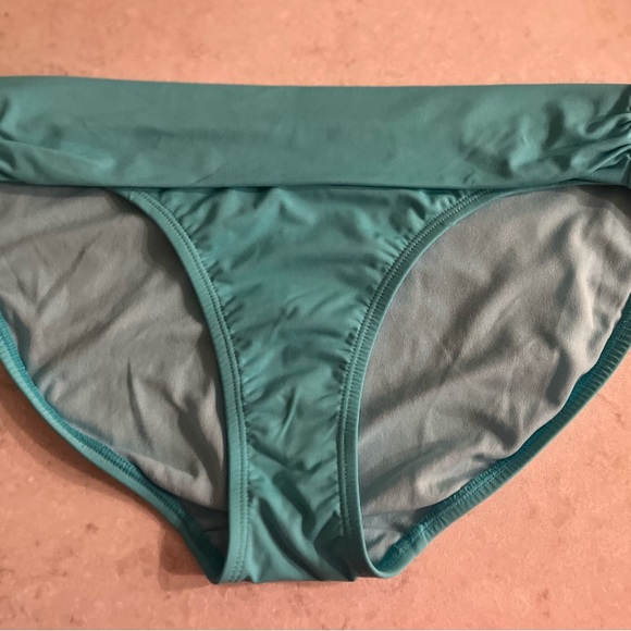 ATHLETA WOMEN’S SWIMSUIT, two piece, size small - Picture 6 of 6